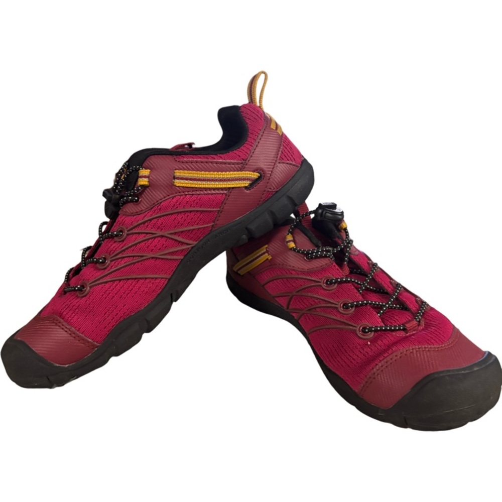 Keen Women's Athletic Shoes in Red and Black